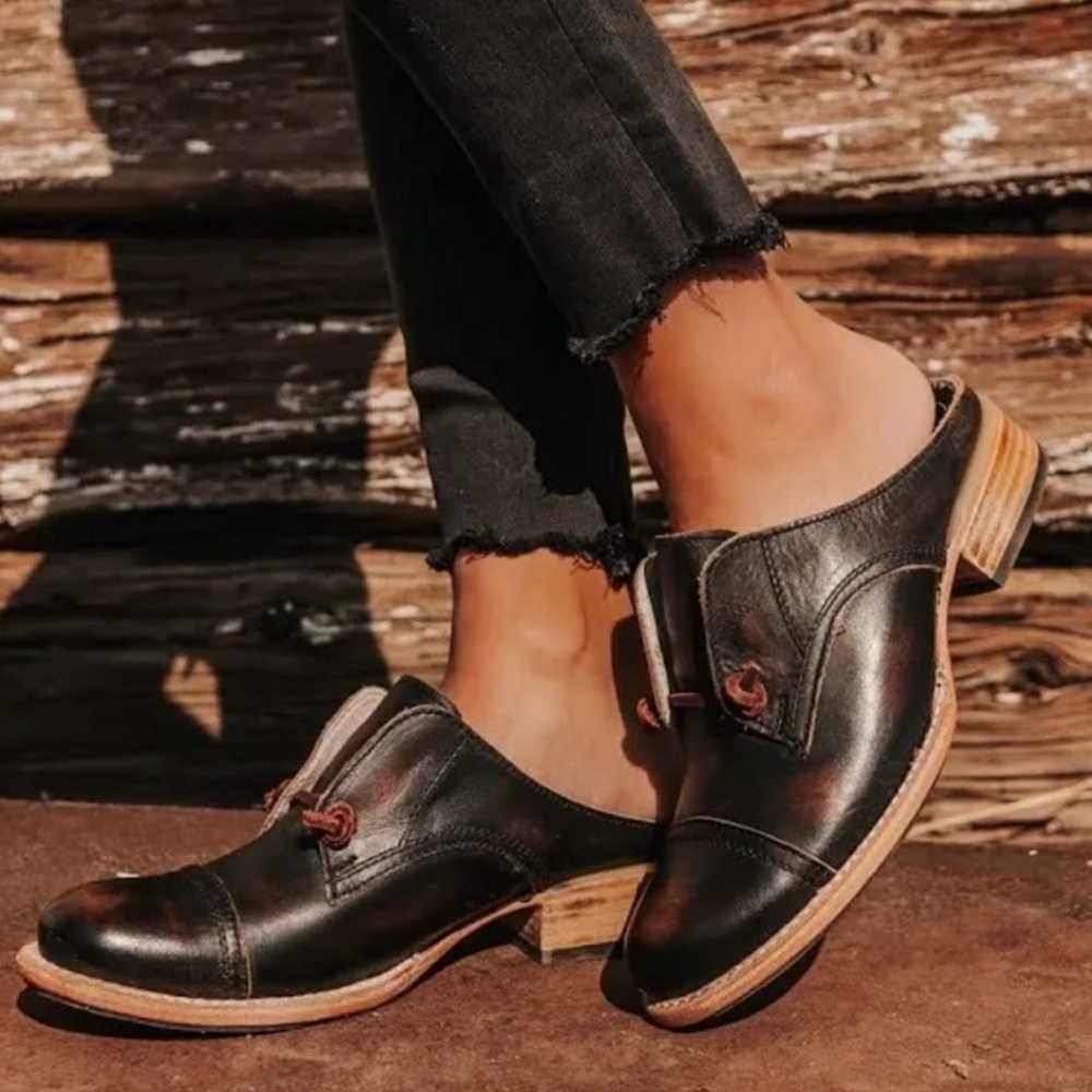 Freebird by Steven Malena Black Cherry Leather Clogs Mules Slip On Shoes